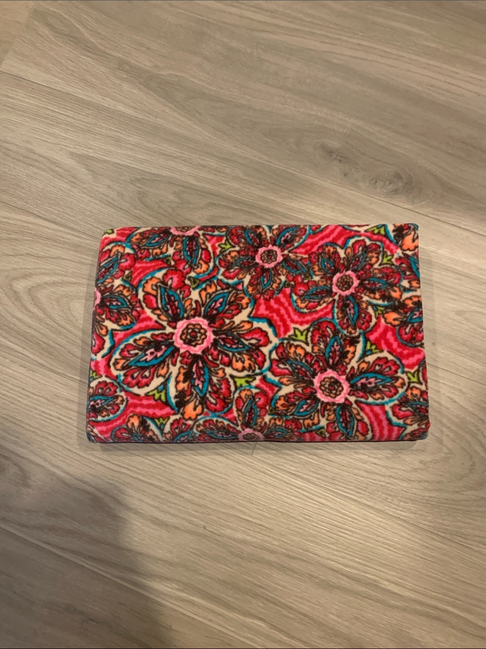 Vera Bradley Floral towel - Pink Blue Orange